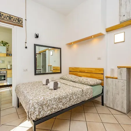 Termini Centeral Station's Home, Near Santa Maria Maggiore *